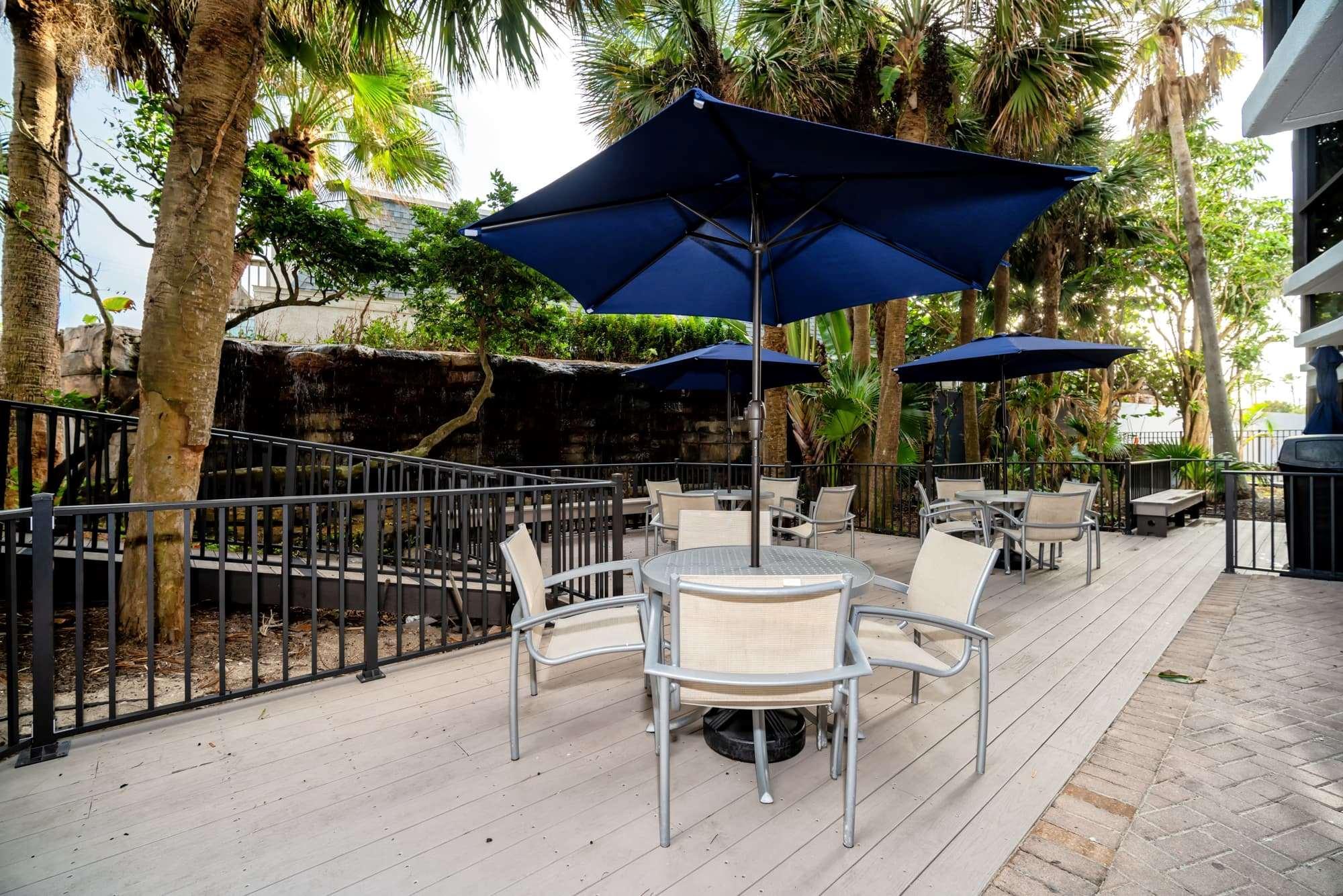 La Quinta By Wyndham Cocoa Beach Oceanfront Eksteriør bilde